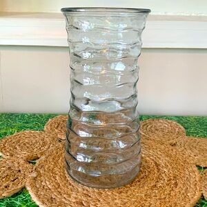 Vintage large clear glass vase with beautiful wave pattern, EUC